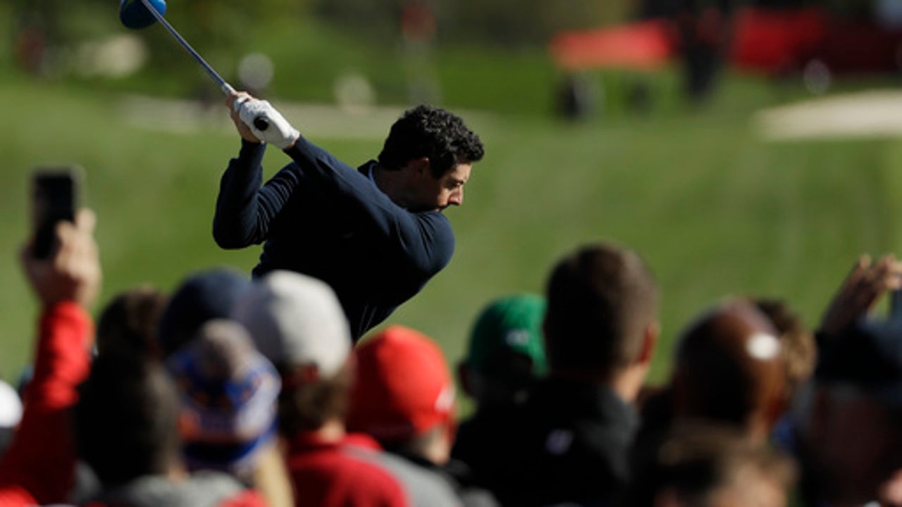 McIlroy wants to return 'gift' of winning to Clarke
